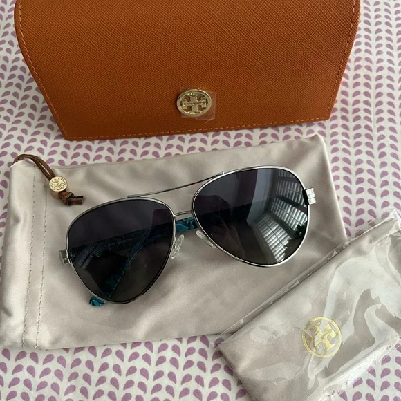 NWT Black Silver Tory Burch TY9048 Sunnies Tory Burch 9048 Sunglasses main image 3